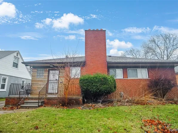 22170 Harding St, Oak Park, MI 48237