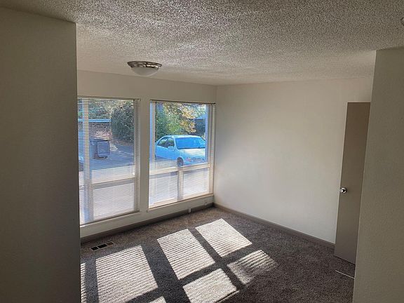 2nd image of 3205 28th Street Ct E #1A