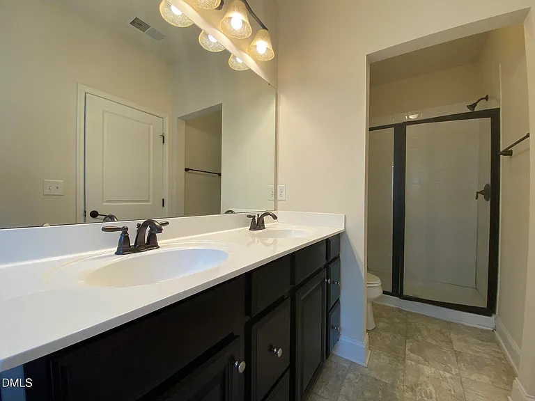 645 Berry Chase Way — Photo 33