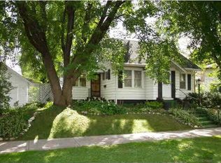 2907 E 29th St, Minneapolis, MN 55406