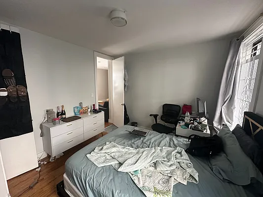 Rented by Yup Realty LLC | media 26