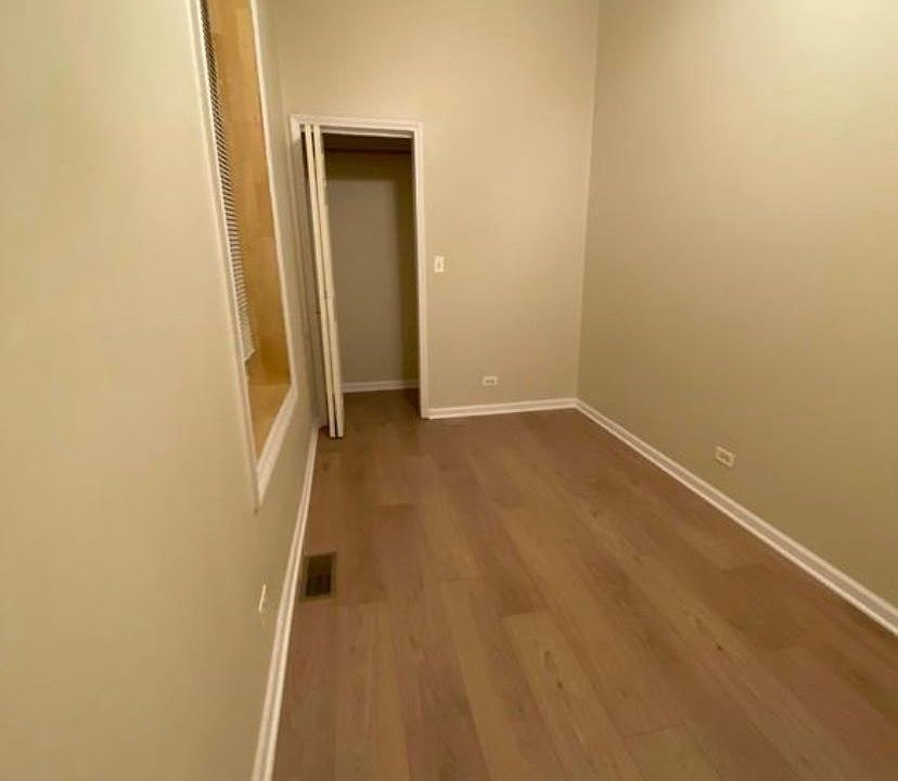 1st image of 1307 N Maplewood Ave #1R