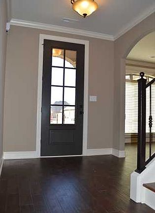 4th image of 1098 Aquila Cir N