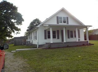 2017 Old Highway 31 E, Westmoreland, TN 37186