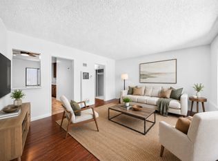 1563 Brockton Ave UNIT 4, Los Angeles, CA 90025