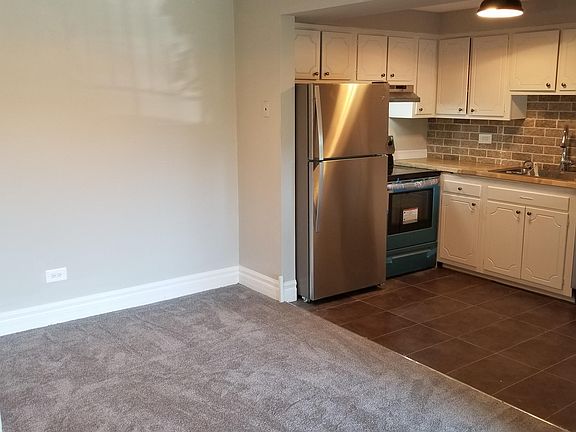 3rd image of 1001 8th Ave APT 10