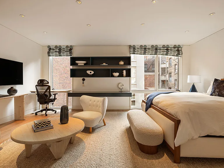74 Washington Pl #1 — Photo 16