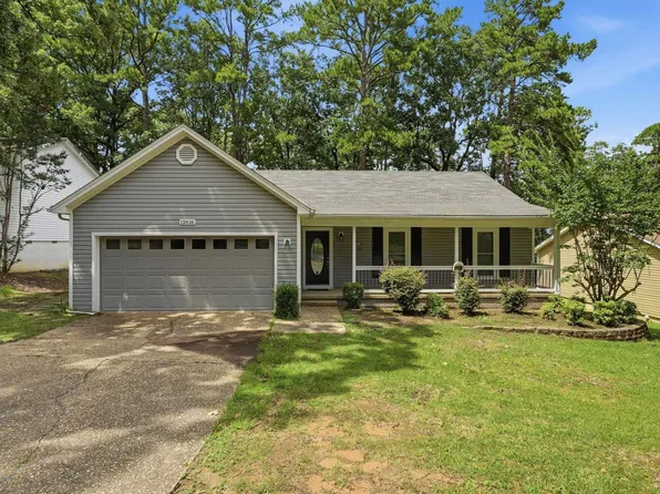 12616 Timber Hill Dr, Little Rock, AR 72211