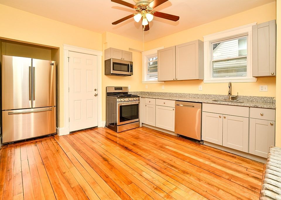 1st image of 15 Vesta Rd