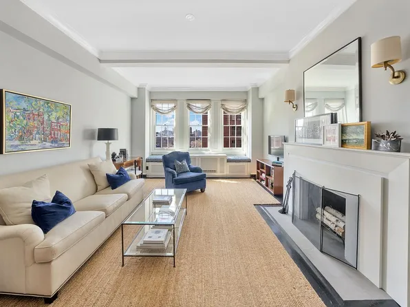 39 5th Ave #9B, New York, NY 10003