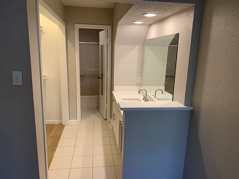 3120 Oak Ridge Point — Photo 9