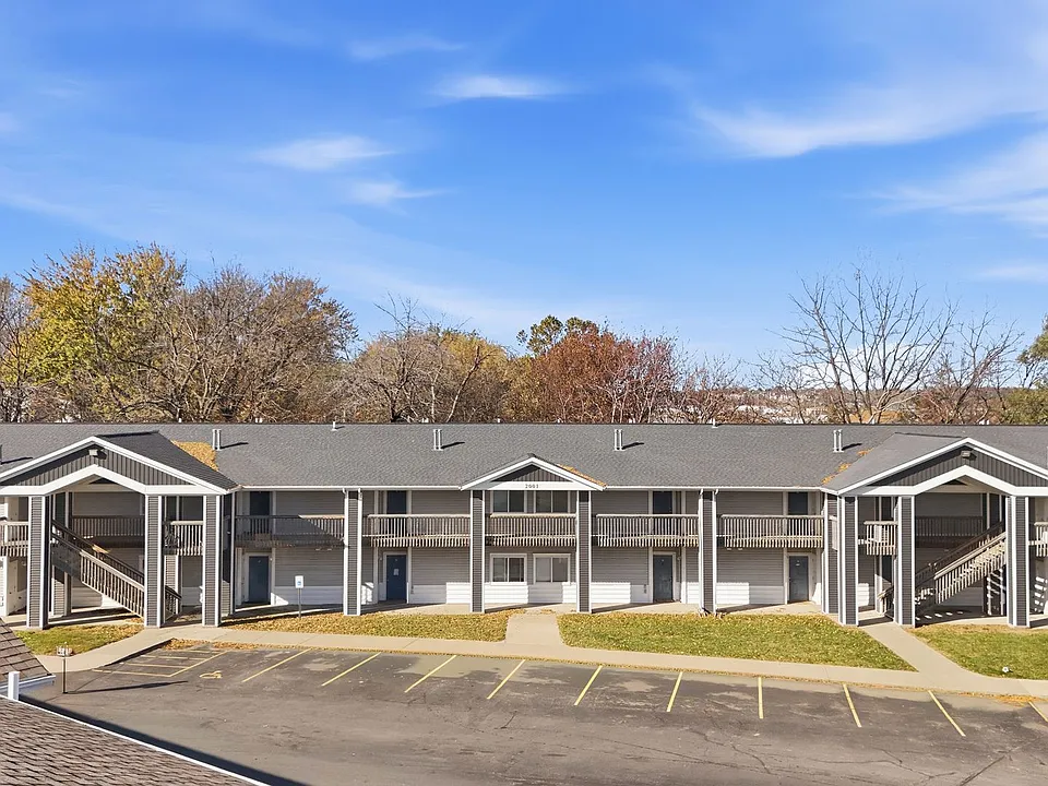 Keokuk Street Apartments