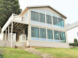 1295 Hilltop Dr, Rome City, IN 46784