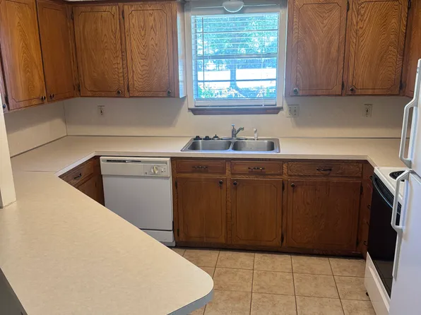 601 Pridmore St, Kaufman, TX 75142