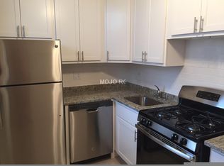 2876 2892 N Clark #2, Chicago, IL 60657