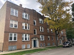 3017 W Cullom Ave #2, Chicago, IL 60618