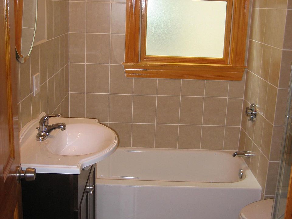 2nd image of 196 Angell St #100