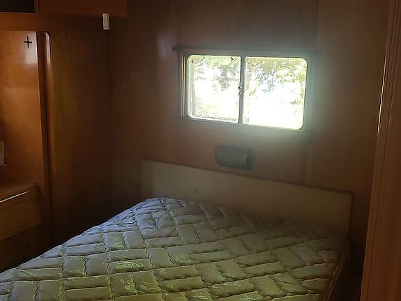 5th image of 5854 Prescott Dr