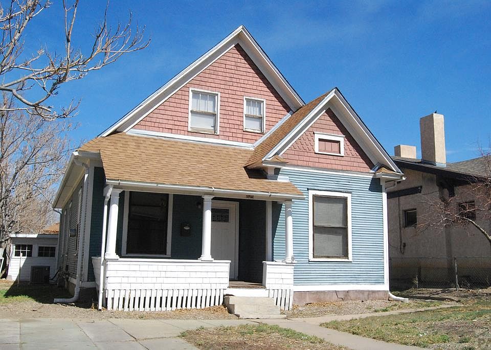 1st image of 825 E 8th St