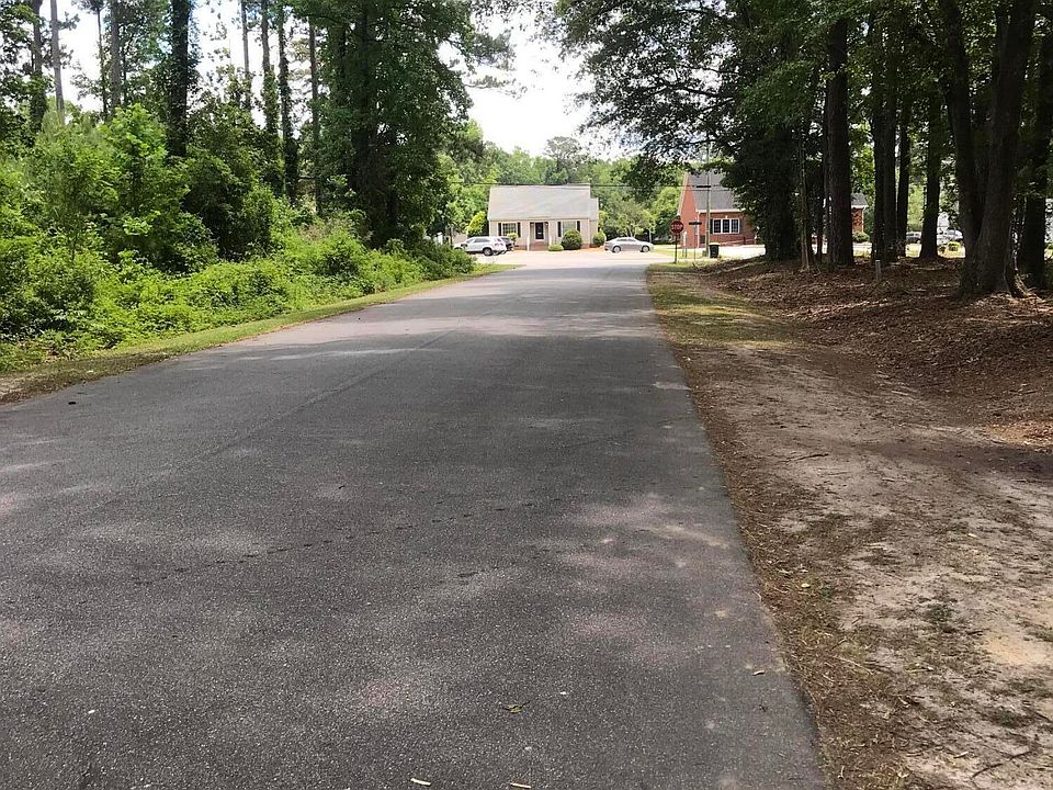 2nd image of 521 Vineland Street LOT 11