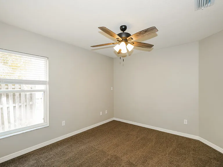 19616 Wyndmill Cir — Photo 13