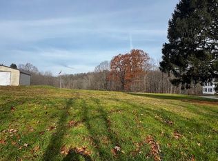 1287 Shaffer Rd, Ellwood City, PA 16117