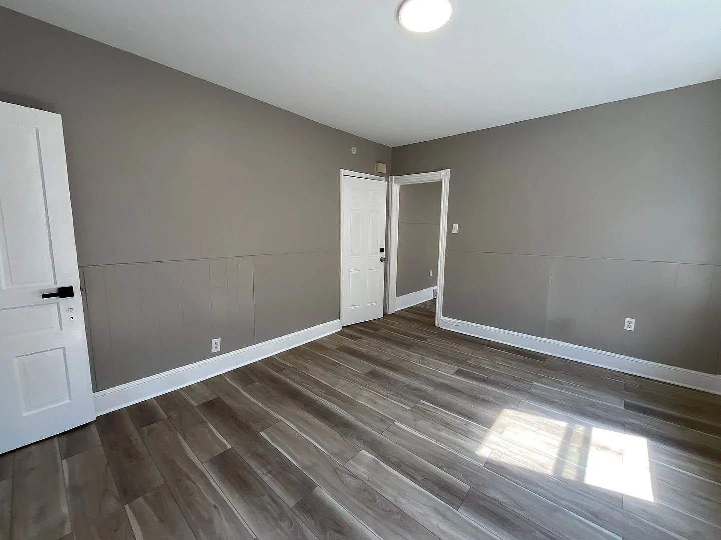 1012 Evans Street — Photo 4