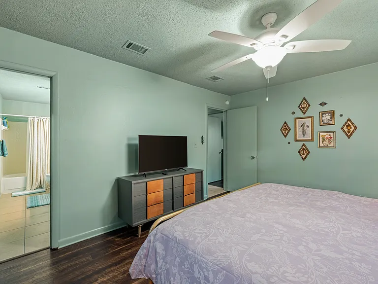 3247 Lord Murphy Trl — Photo 33