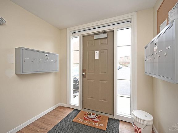 2nd image of 1625 Gelhot Dr APT 52