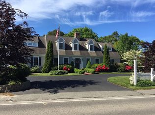 475 Menauhant Rd, East Falmouth, MA 02536