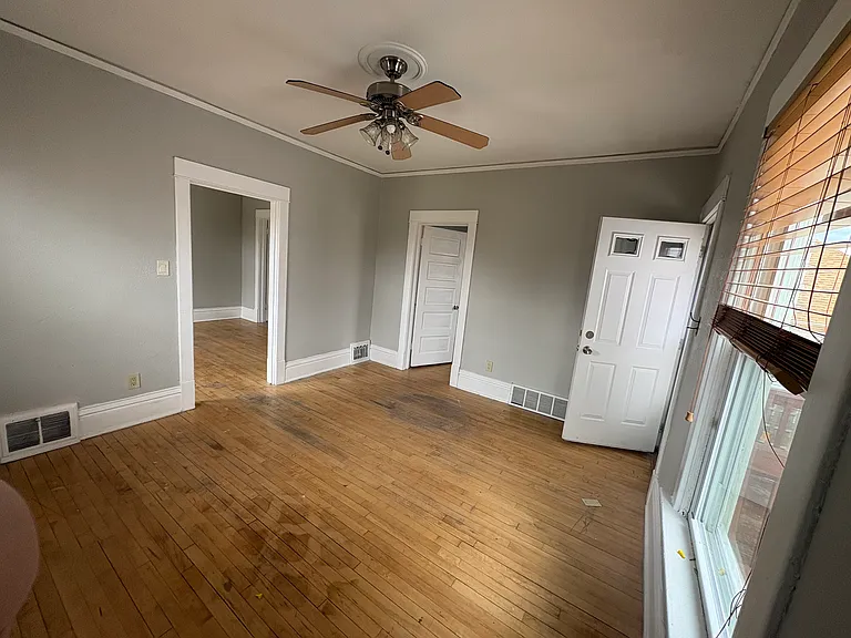 6112 W Madison St — Photo 8