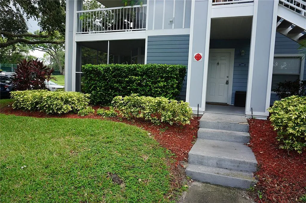 1 bed, 1.0 bath, 674 sqft, $1,400 — Photo 1