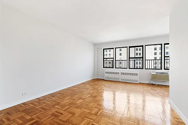 Rented by Brown Harris Stevens | media 4