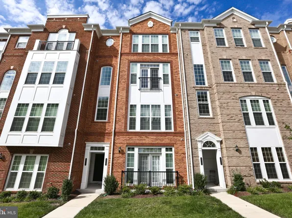 20592 Geddes Ter, Ashburn, VA 20147