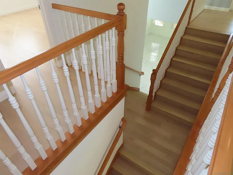 16073 Falcon Crest Dr — Photo 34