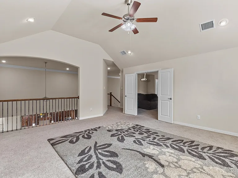 10611 Ferdinand Vw — Photo 19