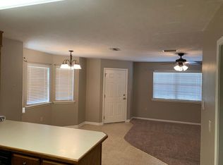 2520 W Simms St #A, Conway, AR 72034