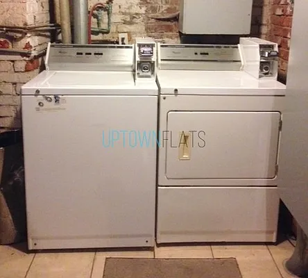 Rented by Uptown Flats LLC | media 22