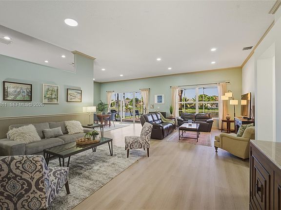 3rd image of 12783 NW 18th Mnr