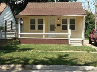 7011 Chalmers Ave, Warren, MI 48091