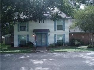 208 N Durant St, Alvin, TX 77511