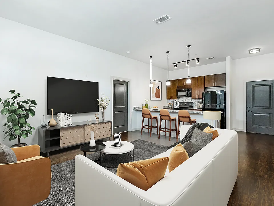 1810 Belcourt