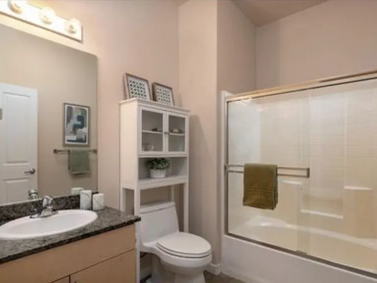 1501 Front St #640 — Photo 12