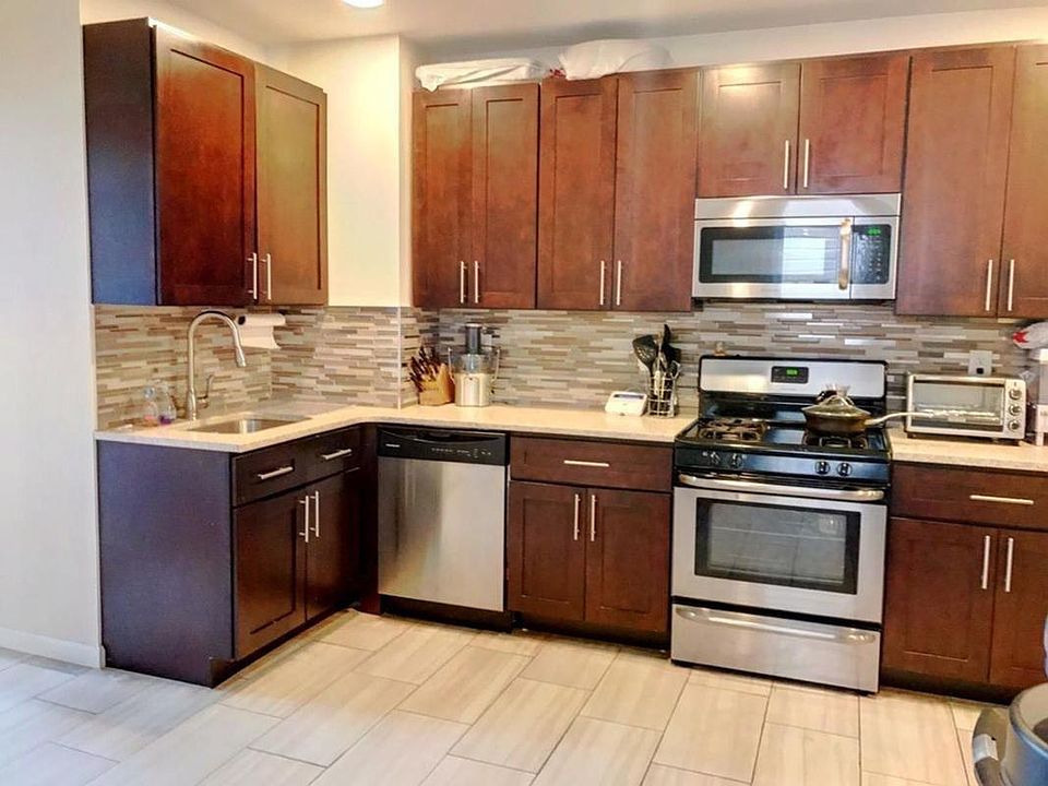1st image of 5911 Maspeth Ave #1