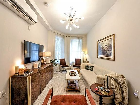4th image of 576 Washington Ave #4A