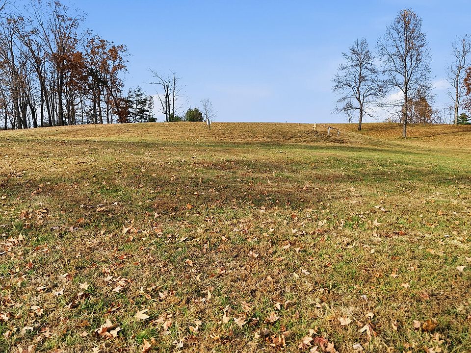 1st image of 150 Quail Hollow Cv