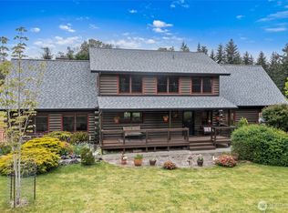 5410 SW 244th St, Vashon, WA 98070
