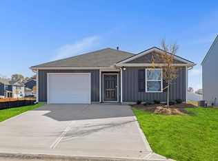 1221 Golf Dr, Roebuck, SC 29376