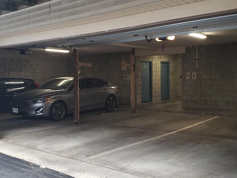 291 Hope St #B5 — Photo 36