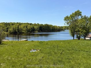 64 Jones Rd, McKellar, ON P2A 0B5